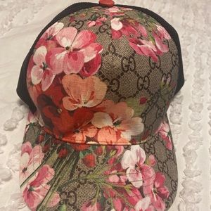 Gucci print hat
